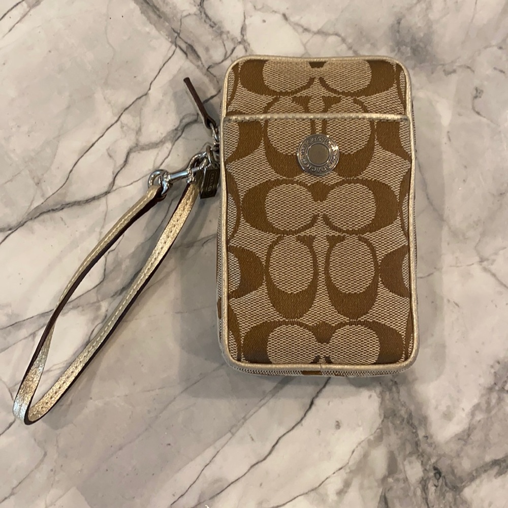 Like new Coach wristlet